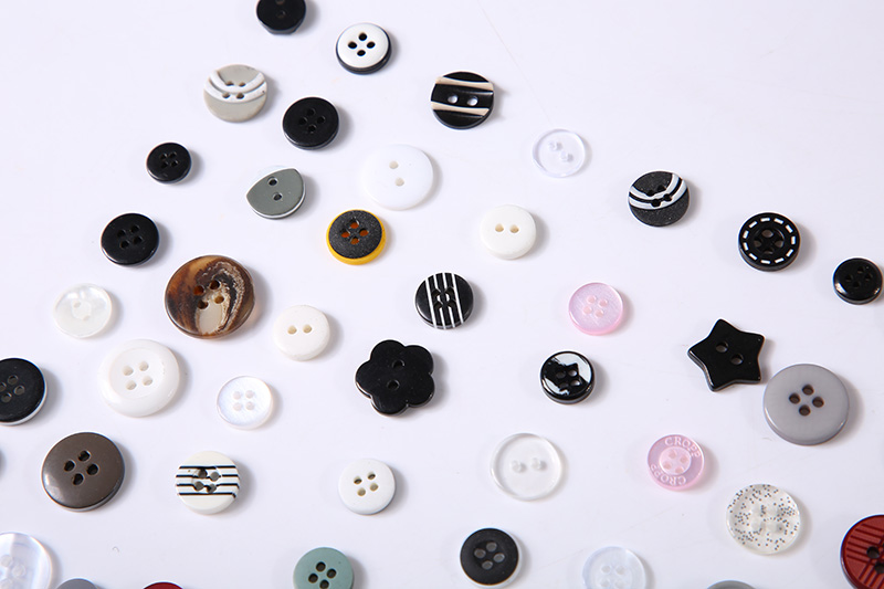 Resin button