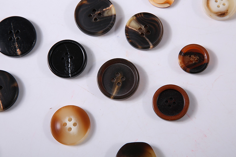 Resin button